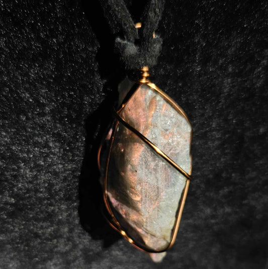 Wrapped Pendant: Labradorite