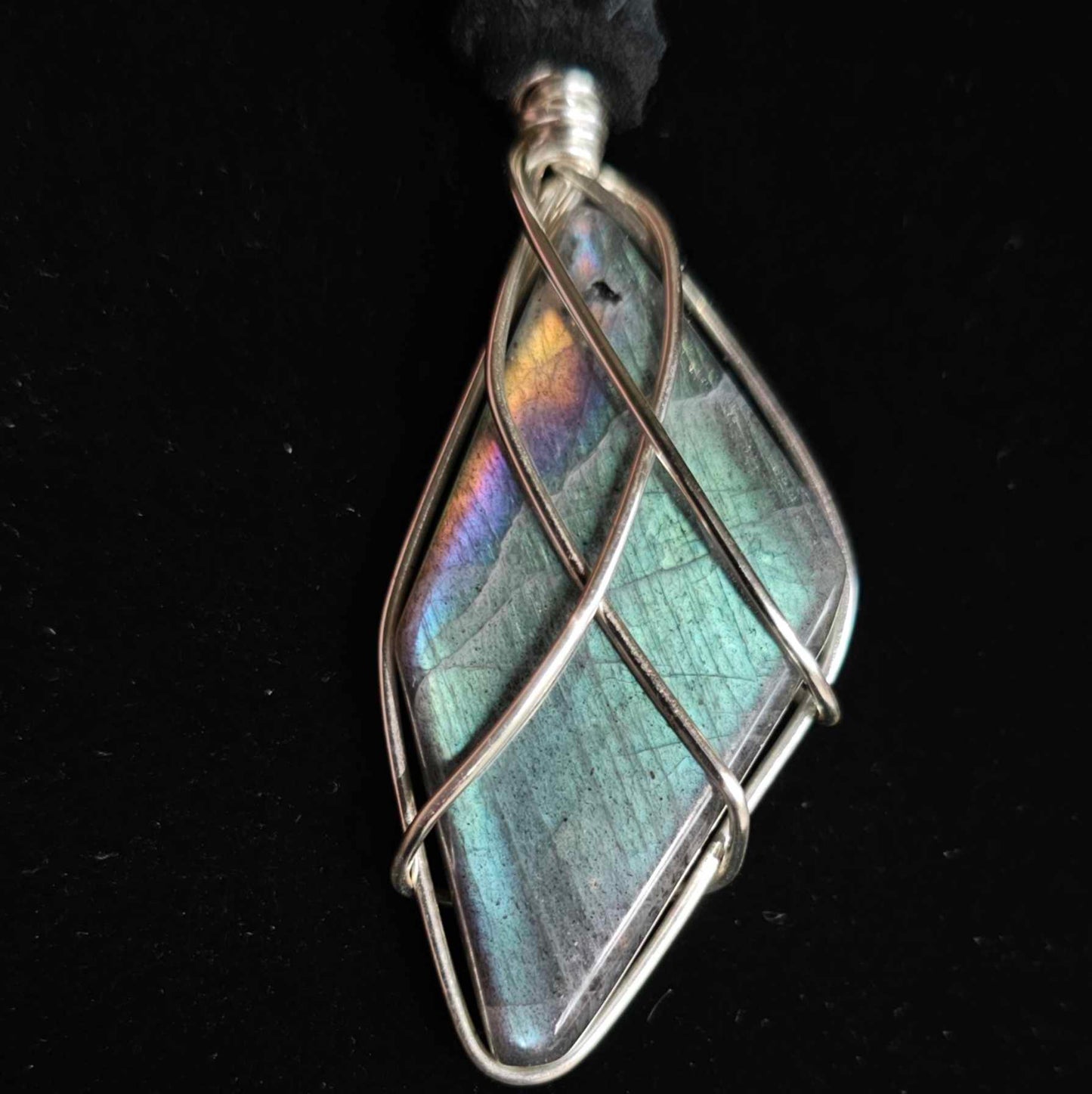 Wrapped Pendant: Labradorite