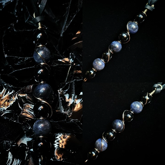 Beaded Pendant: Black Onyx & Sodalite