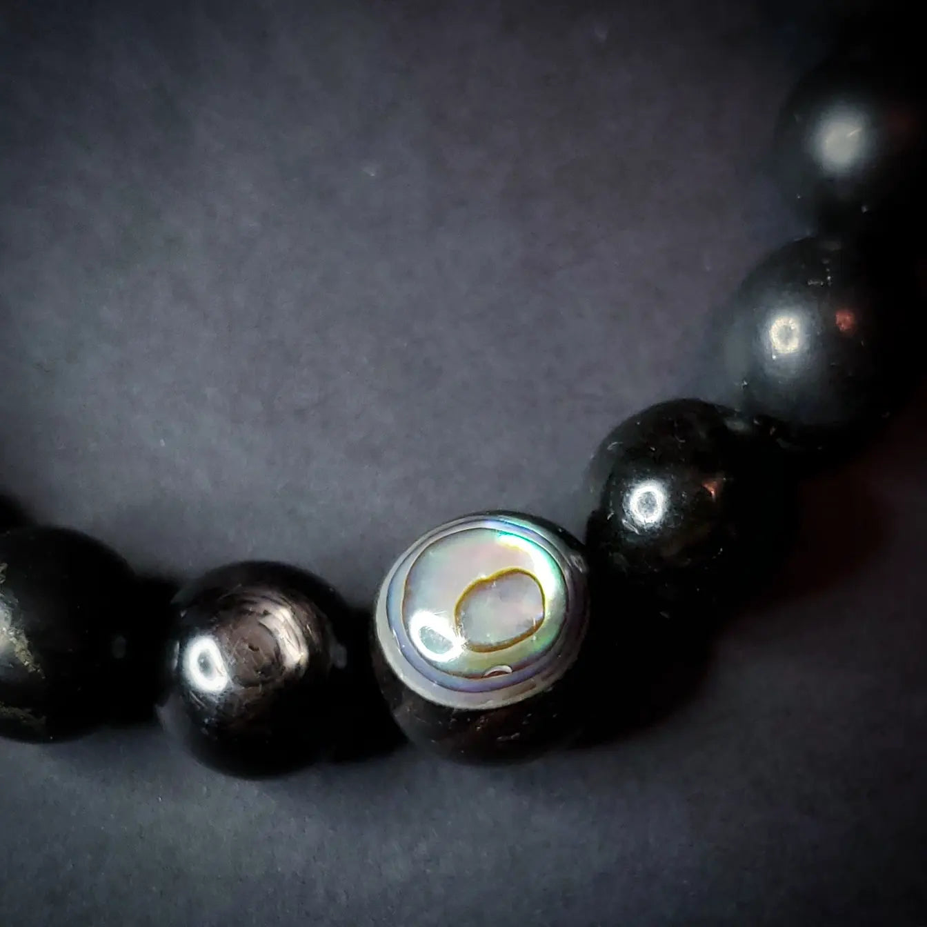 Protection || Beaded Crystal Bracelet: Ebony & Abalone w/ Shungite