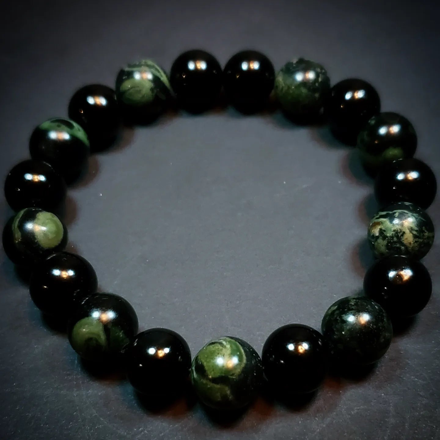 Beaded Crystal Bracelet: Black Onyx & Kambaba Stone